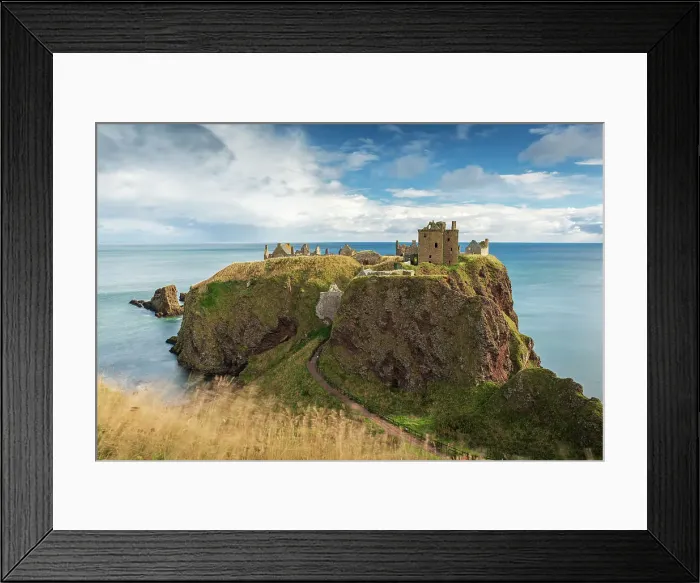 Framed Print : Dunnottar Castle perched on a cliff top promontory south of Stonehaven, Scotland. Autumn (September) 2022