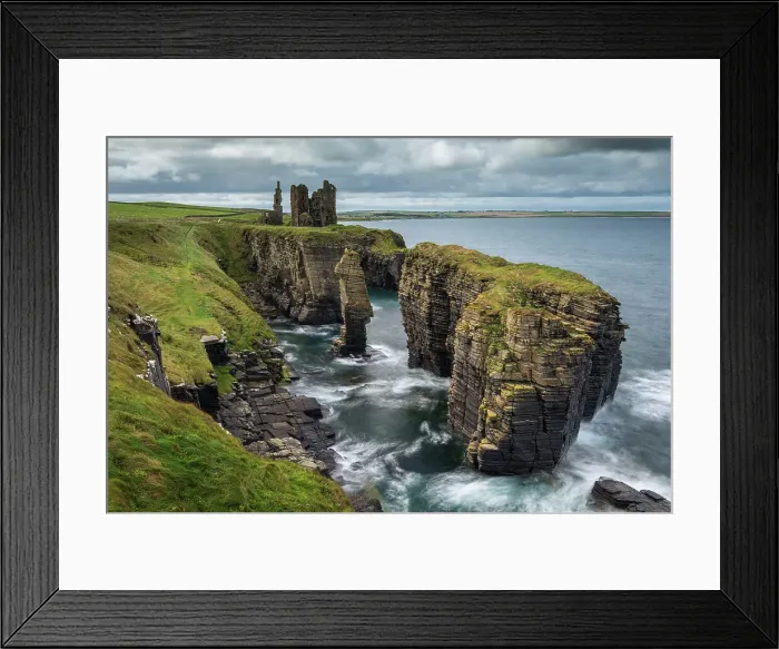 Framed Print : The ruins of Castle Sinclair Girnigoe, perched on dramatic cliffs near Wick, Caithness, Scotland. Autumn (September) 2022 Framed Print : The ruins of Castle Sinclair Girnigoe, perched on dramatic cliffs near Wick, Caithness, Scotland. Autumn (September) 2022