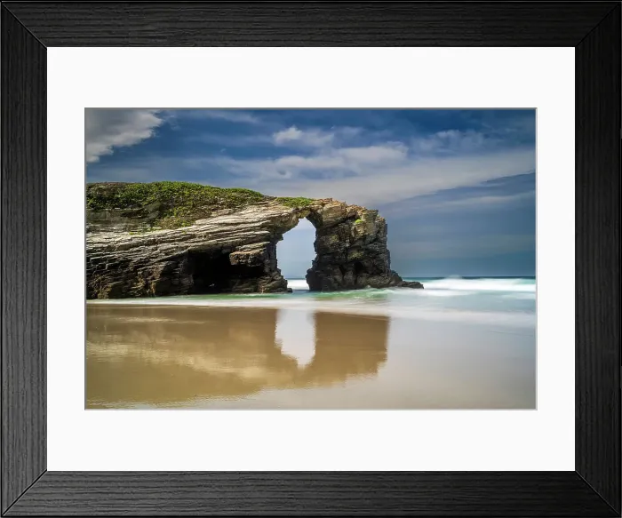 Framed Print : Praia das Catedrais (Playa de las Catedrales), Ribadeo, Galicia, Spain Framed Print : Praia das Catedrais (Playa de las Catedrales), Ribadeo, Galicia, Spain