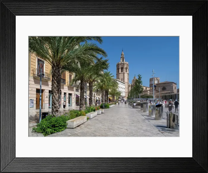 Framed Print : Plaza de la Reina, Valencia, Valencian Community, Spain Framed Print : Plaza de la Reina, Valencia, Valencian Community, Spain