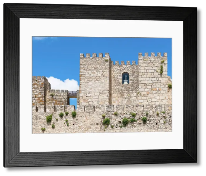 Framed Print : Castillo de Trujillo (Trujillo Castle), built in the 13th century on the site of an old Arab fortress dating from the 9th or 10th centuries, Extremadura, Caceres, Spain Framed Print : Castillo de Trujillo (Trujillo Castle), built in the 13th century on the site of an old Arab fortress dating from the 9th or 10th centuries, Extremadura, Caceres, Spain