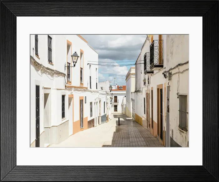 Framed Print : Traditional whitewashed houses of Olivenza, Badajoz, Extremadura, Spain Framed Print : Traditional whitewashed houses of Olivenza, Badajoz, Extremadura, Spain