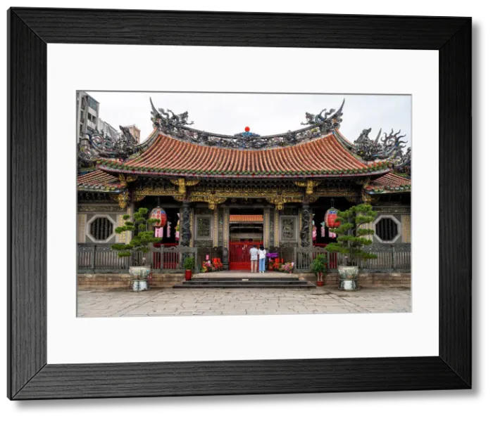 Framed Print : Longshan Temple, Taipei, Taiwan Framed Print : Longshan Temple, Taipei, Taiwan