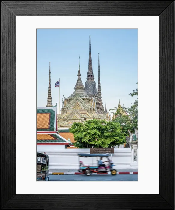 Framed Print : Tuk-tuk in front of Wat Pho, Phra Nakhon District, Bangkok, Thailand Framed Print : Tuk-tuk in front of Wat Pho, Phra Nakhon District, Bangkok, Thailand