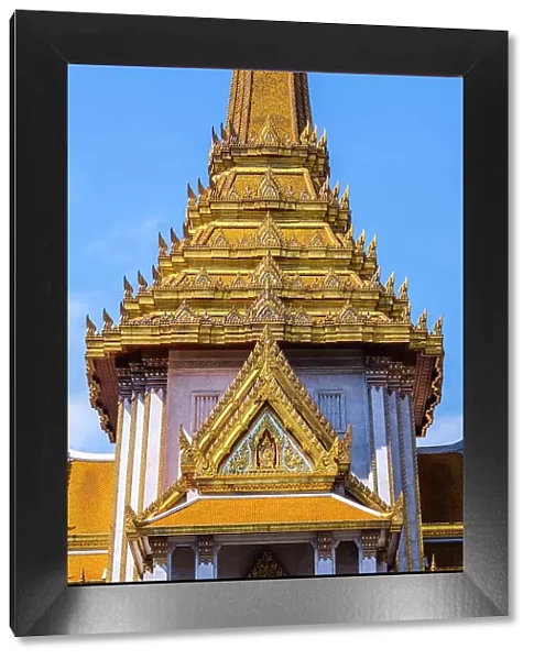 Wat Traimit temple containing The Golden Buddha (5.5 ton solid gold Buddha), Chinatown, Bangkok, Thailand