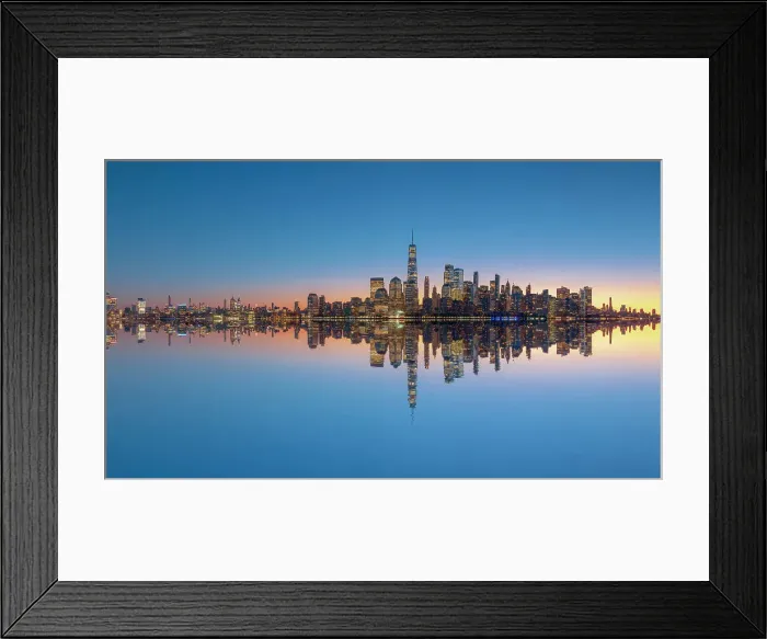 Framed Print : USA, New York City, Lower Manhattan / Financial district across the Hudson Rover from New Jersey