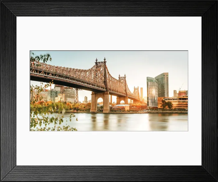 Framed Print : USA, New York City, view of the Queensboro bridge and the Roosevelt island Framed Print : USA, New York City, view of the Queensboro bridge and the Roosevelt island