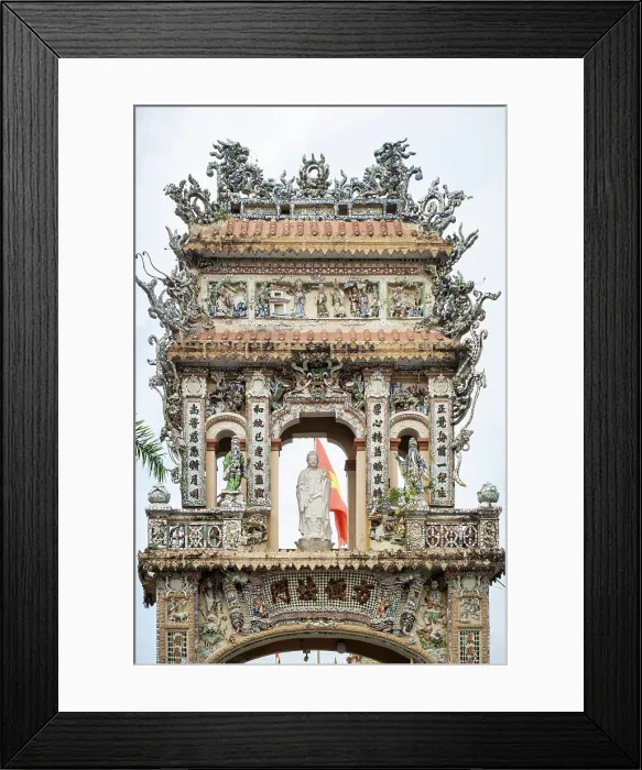 Framed Print : Vinh Trang Pagoda, My Tho, Mekong Delta, Vietnam
