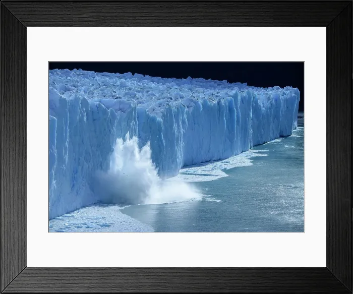 Framed Print : Patagonia, Argentina, Chubut, El Calafate, Los Glaciares National Park, Perito Moreno glacier Framed Print : Patagonia, Argentina, Chubut, El Calafate, Los Glaciares National Park, Perito Moreno glacier