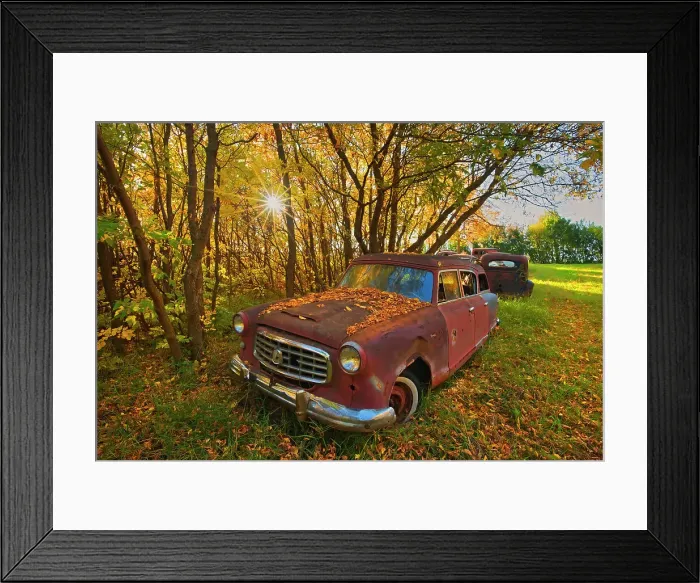 Framed Print : Vintage old vehicle in wrecking yard St. Lupicin, Manitoba, Canada Framed Print : Vintage old vehicle in wrecking yard St. Lupicin, Manitoba, Canada