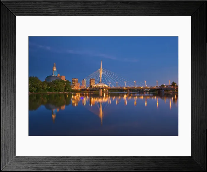 Framed Print : WInnipeg City skyline reflected in the Red River at dawn, Winnipeg, Manitoba, Canada Framed Print : WInnipeg City skyline reflected in the Red River at dawn, Winnipeg, Manitoba, Canada