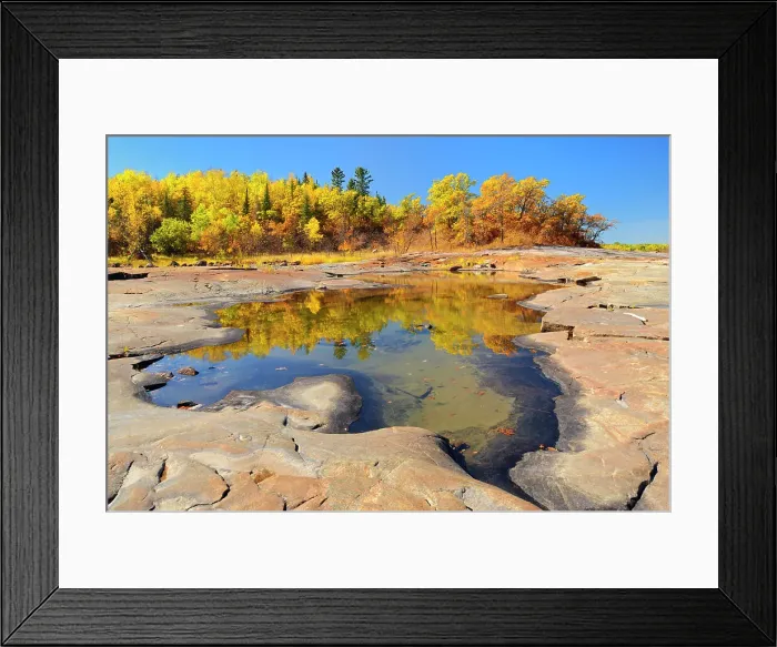 Framed Print : Autumn colored trees reflected in the Winnipeg River Seven Sisters, Manitoba, Canada Framed Print : Autumn colored trees reflected in the Winnipeg River Seven Sisters, Manitoba, Canada