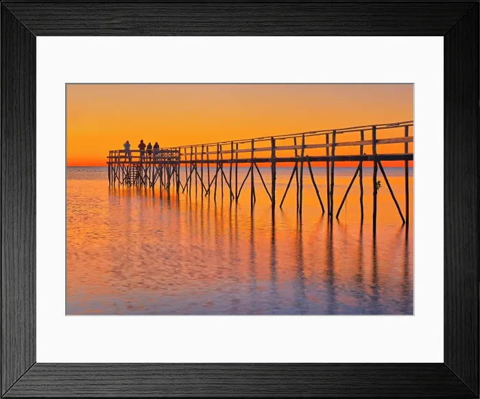 Framed Print : People gazing at sunrise on Iconic pier of Lake Winnipeg. Matlock, Manitoba, Canada Framed Print : People gazing at sunrise on Iconic pier of Lake Winnipeg. Matlock, Manitoba, Canada