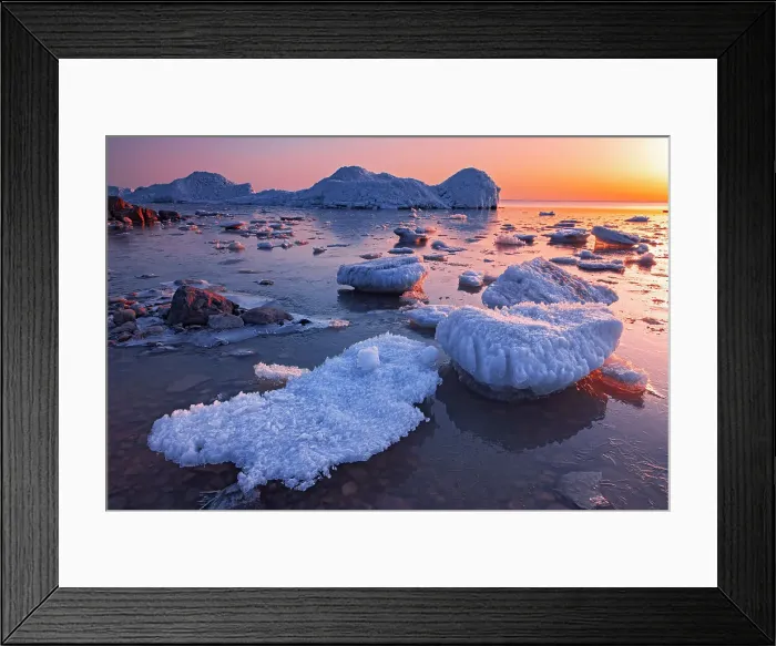 Framed Print : Ice on Lake Winnipeg at sunrise Winnipeg Beach, Manitoba, Canada Framed Print : Ice on Lake Winnipeg at sunrise Winnipeg Beach, Manitoba, Canada