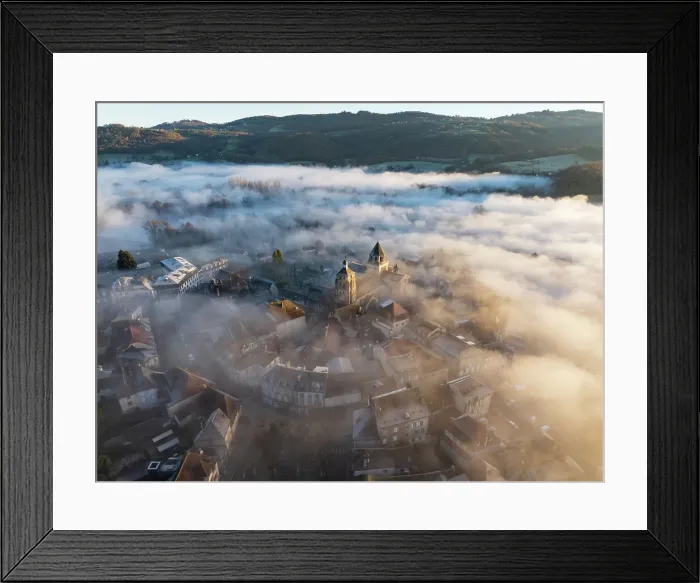 Framed Print : Aerial view of Beaulieu-sur-Dordogne in the morning mist, Correze, Nouvelle-Aquitaine, France Framed Print : Aerial view of Beaulieu-sur-Dordogne in the morning mist, Correze, Nouvelle-Aquitaine, France