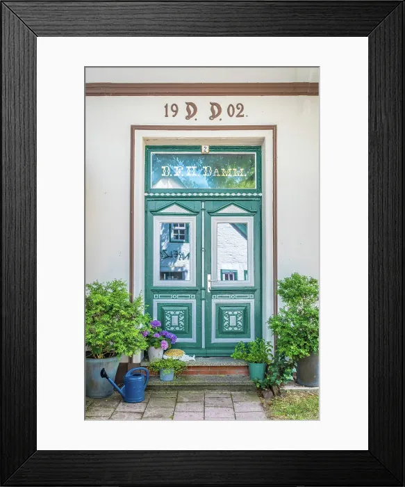 Framed Print : Traditional green front door in the village center of Spiekeroog, East Frisian Islands, East Frisia, Lower Saxony, Germany Framed Print : Traditional green front door in the village center of Spiekeroog, East Frisian Islands, East Frisia, Lower Saxony, Germany
