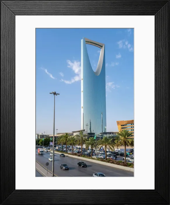 Framed Print : Kingdom Tower, Riyadh, Saudi Arabia