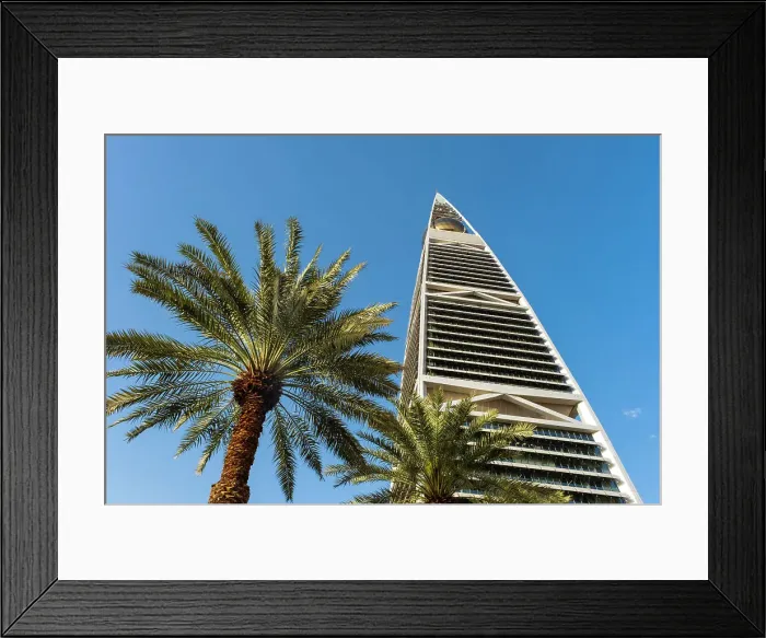 Framed Print : Al Faisaliah Tower, Riyadh, Saudi Arabia