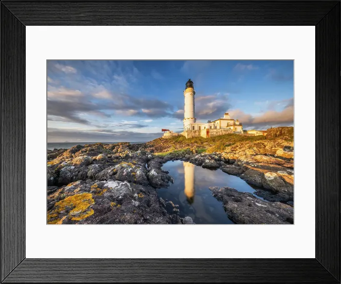 Framed Print : Corsewall Lighthouse, Corsewall Point, Dumfries and Galloway, Scotland, UK Framed Print : Corsewall Lighthouse, Corsewall Point, Dumfries and Galloway, Scotland, UK