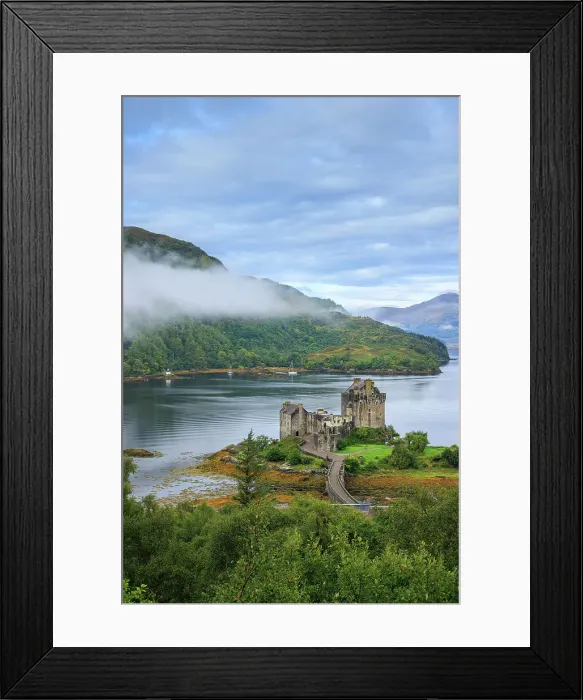 Framed Print : Eilean Donan Castle on Loch Duich, Dornie, Scotland, UK
