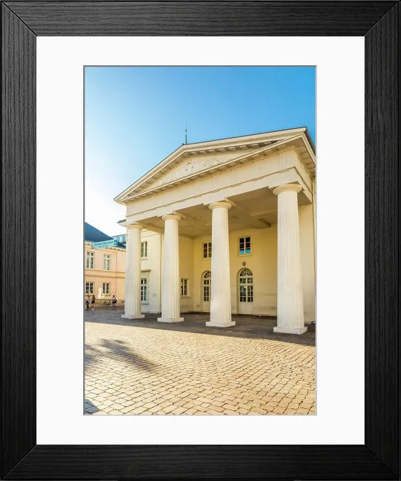Framed Print : Former castle guard at castle square Oldenburg, Oldenburger Land, Lower Saxony, Germany Framed Print : Former castle guard at castle square Oldenburg, Oldenburger Land, Lower Saxony, Germany
