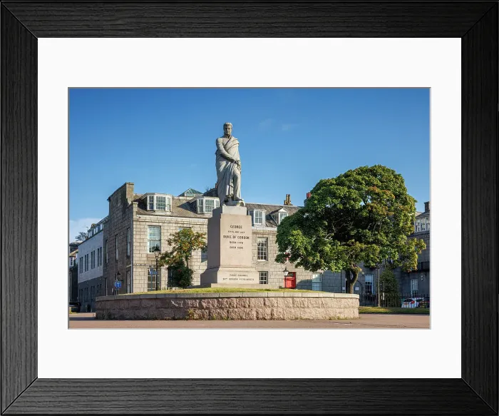 Framed Print : Duke of Gordon Statue, George V, Golden Square, Aberdeen, Scotland, UK Framed Print : Duke of Gordon Statue, George V, Golden Square, Aberdeen, Scotland, UK
