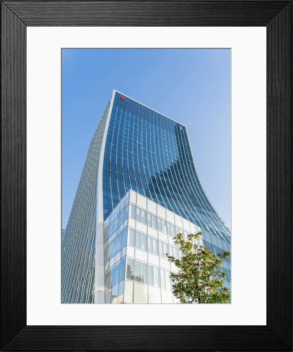 Framed Print : One Bank street building, Canary Wharf, London, England, UK Framed Print : One Bank street building, Canary Wharf, London, England, UK