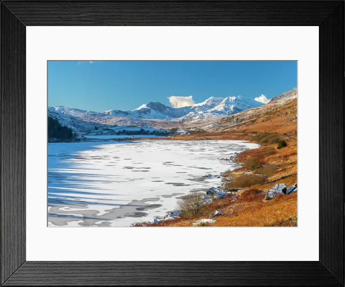Framed Print : UK, Wales, Conwy, Snowdonia National Park (Parc Cenedlaethol Eryri), Capel Curig, Llynnau Mymbyr, Mount Snowdon (Yr Wyddfa) beyond Framed Print : UK, Wales, Conwy, Snowdonia National Park (Parc Cenedlaethol Eryri), Capel Curig, Llynnau Mymbyr, Mount Snowdon (Yr Wyddfa) beyond