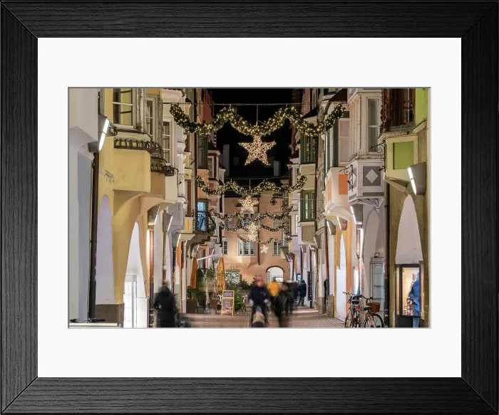 Framed Print : Street adorned with festive Christmas decorations, Brixen-Bressanone, South Tyrol, Italy Framed Print : Street adorned with festive Christmas decorations, Brixen-Bressanone, South Tyrol, Italy