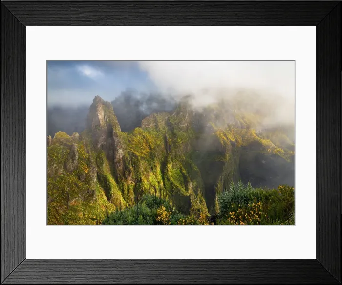 Framed Print : Mist on the peaks from Miradouro do Ninho da Manta. Pico do Arieiro, Funchal, Madeira region, Portugal Framed Print : Mist on the peaks from Miradouro do Ninho da Manta. Pico do Arieiro, Funchal, Madeira region, Portugal
