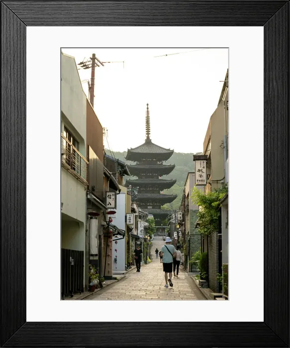 Framed Print : Higashiyama District and Yasaka Pagoda in Hokanji Temple, Kyoto, Japan Framed Print : Higashiyama District and Yasaka Pagoda in Hokanji Temple, Kyoto, Japan