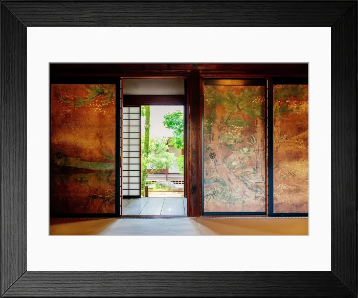 Framed Print : Typical Japanese tatami floors and walls inside the Daigo-Ji temple, Kyoto Framed Print : Typical Japanese tatami floors and walls inside the Daigo-Ji temple, Kyoto