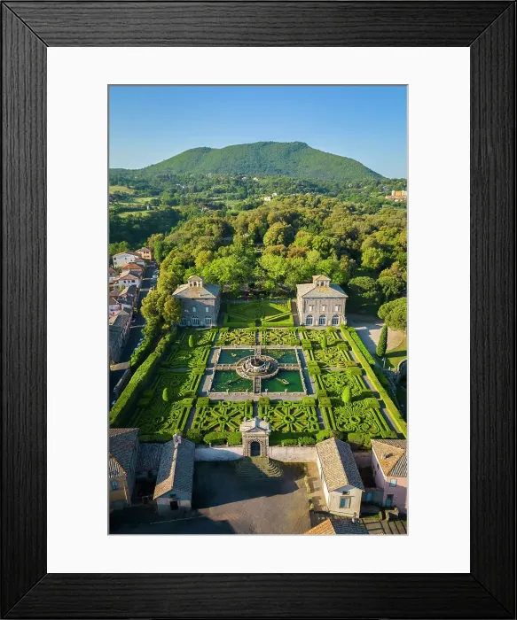 Framed Print : Sunrise at beautiful gardens of Villa Lante. Bagnaia, Viterbo district, Lazio, Italy Framed Print : Sunrise at beautiful gardens of Villa Lante. Bagnaia, Viterbo district, Lazio, Italy