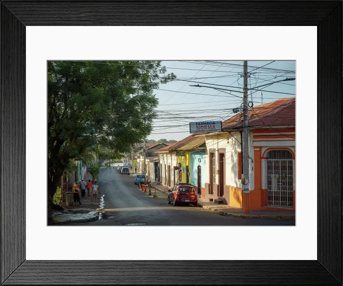 Framed Print : Street scene, Leon, Leon Department, Nicaragua, Central America Framed Print : Street scene, Leon, Leon Department, Nicaragua, Central America