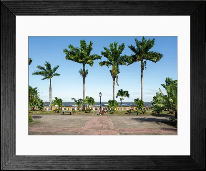 Framed Print : Granada, Nicaragua, Central America Framed Print : Granada, Nicaragua, Central America