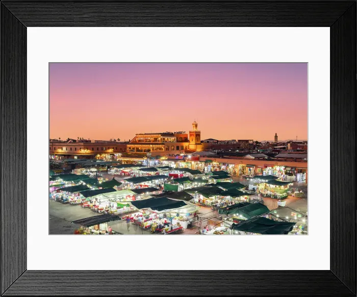 Framed Print : Romantic sky at sunset over market stalls in Jemaa el Fna square, Marrakech, Morocco