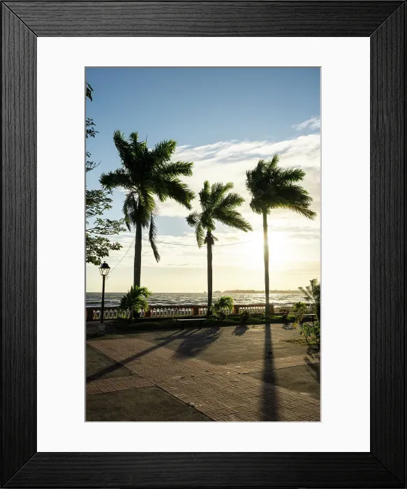 Framed Print : Centro Turistico, Granada, Nicaragua, Central America Framed Print : Centro Turistico, Granada, Nicaragua, Central America