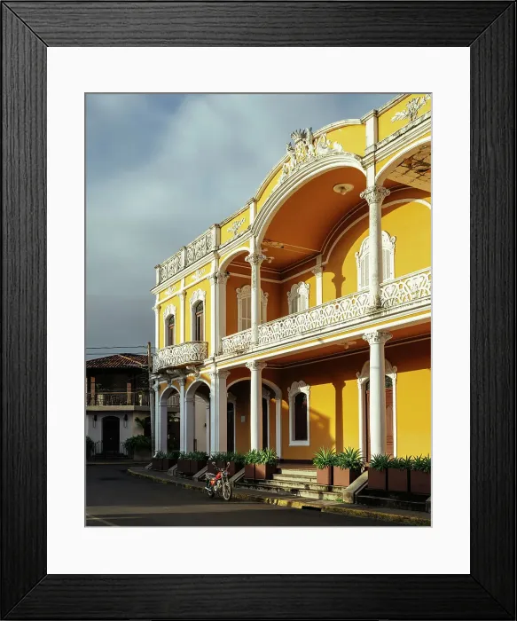Framed Print : Local architecture, Granada, Nicaragua. Central America Framed Print : Local architecture, Granada, Nicaragua. Central America