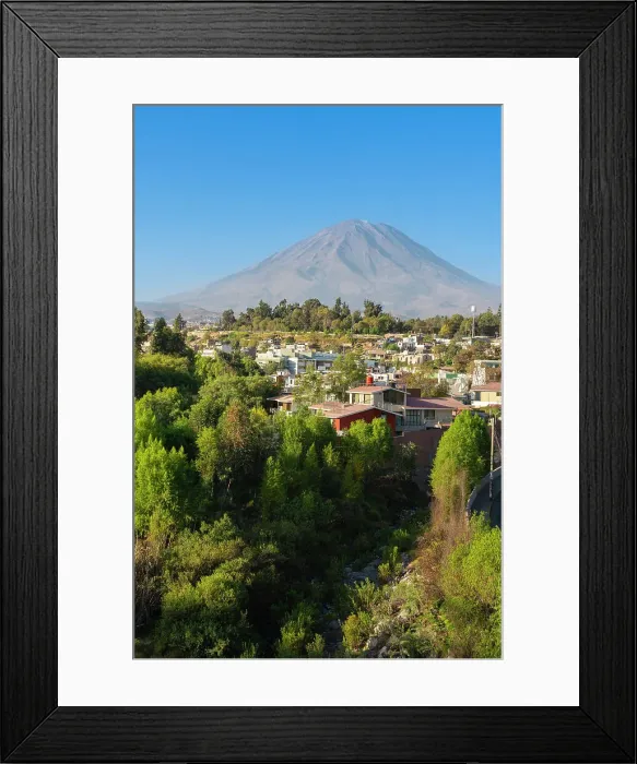 Framed Print : El Misti volcano rising above the white city of Arequipa, UNESCO, Arequipa, Arequipa Province, Arequipa Region, Peru Framed Print : El Misti volcano rising above the white city of Arequipa, UNESCO, Arequipa, Arequipa Province, Arequipa Region, Peru