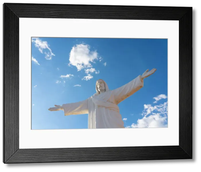 Framed Print : Sculpture of White Christ (Cristo Blanco) above Cusco Province, Cusco Region, Peru Framed Print : Sculpture of White Christ (Cristo Blanco) above Cusco Province, Cusco Region, Peru