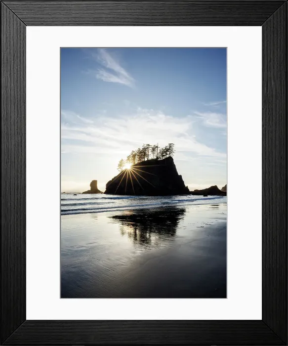 Framed Print : Sea stacks at Second beach, La Push, Olympic National Park, Washington, USA Framed Print : Sea stacks at Second beach, La Push, Olympic National Park, Washington, USA