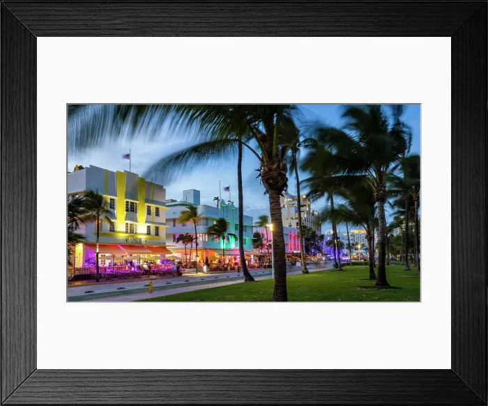 Framed Print : Ocean Drive at dusk, Miami, United States of America Framed Print : Ocean Drive at dusk, Miami, United States of America