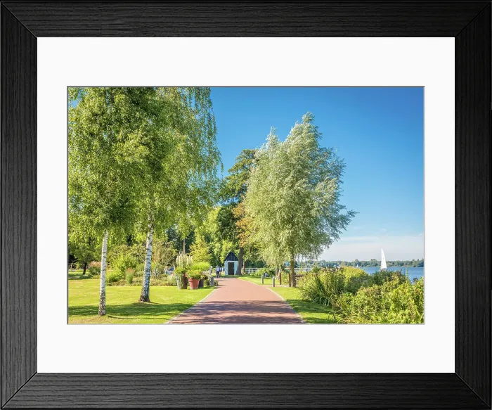Framed Print : Spa park at Lake Zwischenahner Meer, Bad Zwischenahn, Oldenburger Land, Lower Saxony, Germany Framed Print : Spa park at Lake Zwischenahner Meer, Bad Zwischenahn, Oldenburger Land, Lower Saxony, Germany