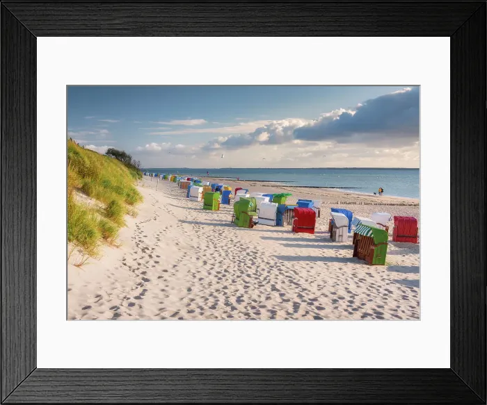 Framed Print : Beach chair at beach near Utersum, Fohr Island, North Sea, North Frisian Islands, Schleswig-Holstein Wadden Sea National Park, North Frisia, Schleswig-Holstein, Germany, Europe Framed Print : Beach chair at beach near Utersum, Fohr Island, North Sea, North Frisian Islands, Schleswig-Holstein Wadden Sea National Park, North Frisia, Schleswig-Holstein, Germany, Europe
