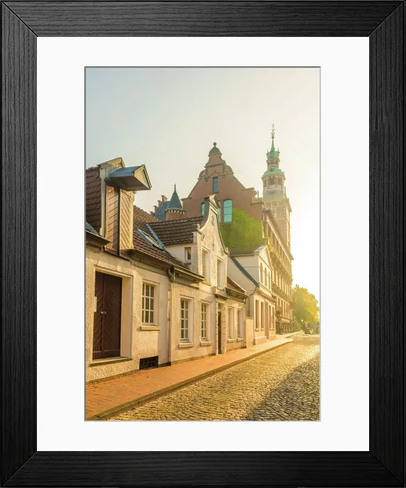 Framed Print : Morning mood in the old town with a view of the town hall, Leer, East Frisia, Lower Saxony, Germany
