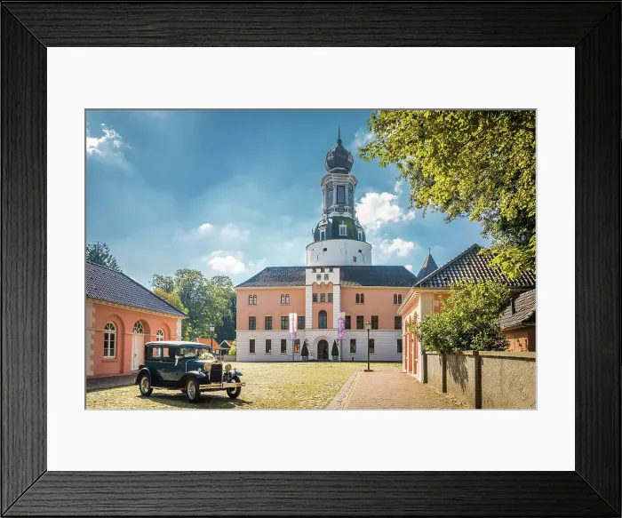 Framed Print : Vintage wedding car at castle square Jever, East Frisia, Lower Saxony, Germany Framed Print : Vintage wedding car at castle square Jever, East Frisia, Lower Saxony, Germany