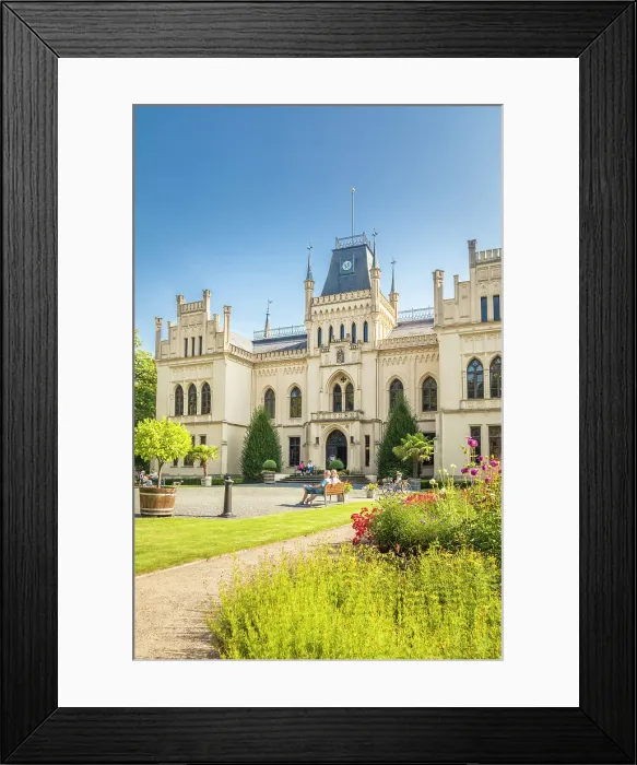Framed Print : Evenburg Castle near Leer, East Frisia, Lower Saxony, Germany Framed Print : Evenburg Castle near Leer, East Frisia, Lower Saxony, Germany