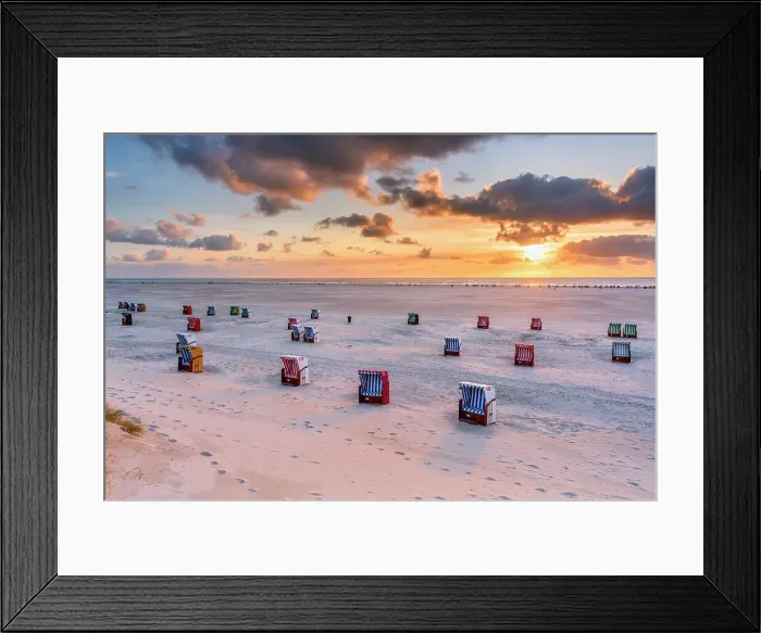 Framed Print : Beach chair at beach near Norddorf, Amrum island, Wadden sea, North Sea, North Friesland, Germany, Europe