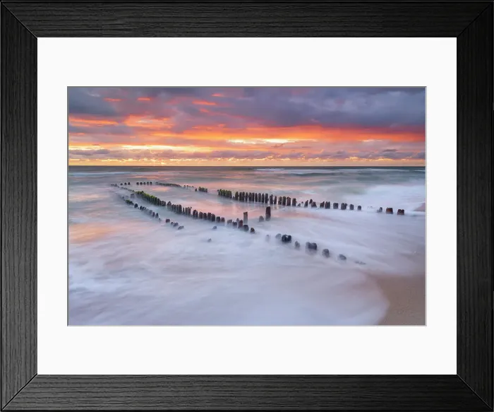 Framed Print : Jetty at a beach at Sylt Island with sunbeams during golden hour in the afternoon, North Sea, North Frisia, NP Wadden Sea, Schleswig-Holstein, Germany, Europe Framed Print : Jetty at a beach at Sylt Island with sunbeams during golden hour in the afternoon, North Sea, North Frisia, NP Wadden Sea, Schleswig-Holstein, Germany, Europe
