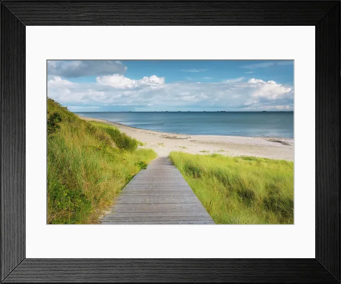 Framed Print : Beach near Nieblum, Fohr Island, North Sea, North Frisian Islands, Schleswig-Holstein Wadden Sea National Park, North Frisia, Schleswig-Holstein, Germany, Europe Framed Print : Beach near Nieblum, Fohr Island, North Sea, North Frisian Islands, Schleswig-Holstein Wadden Sea National Park, North Frisia, Schleswig-Holstein, Germany, Europe